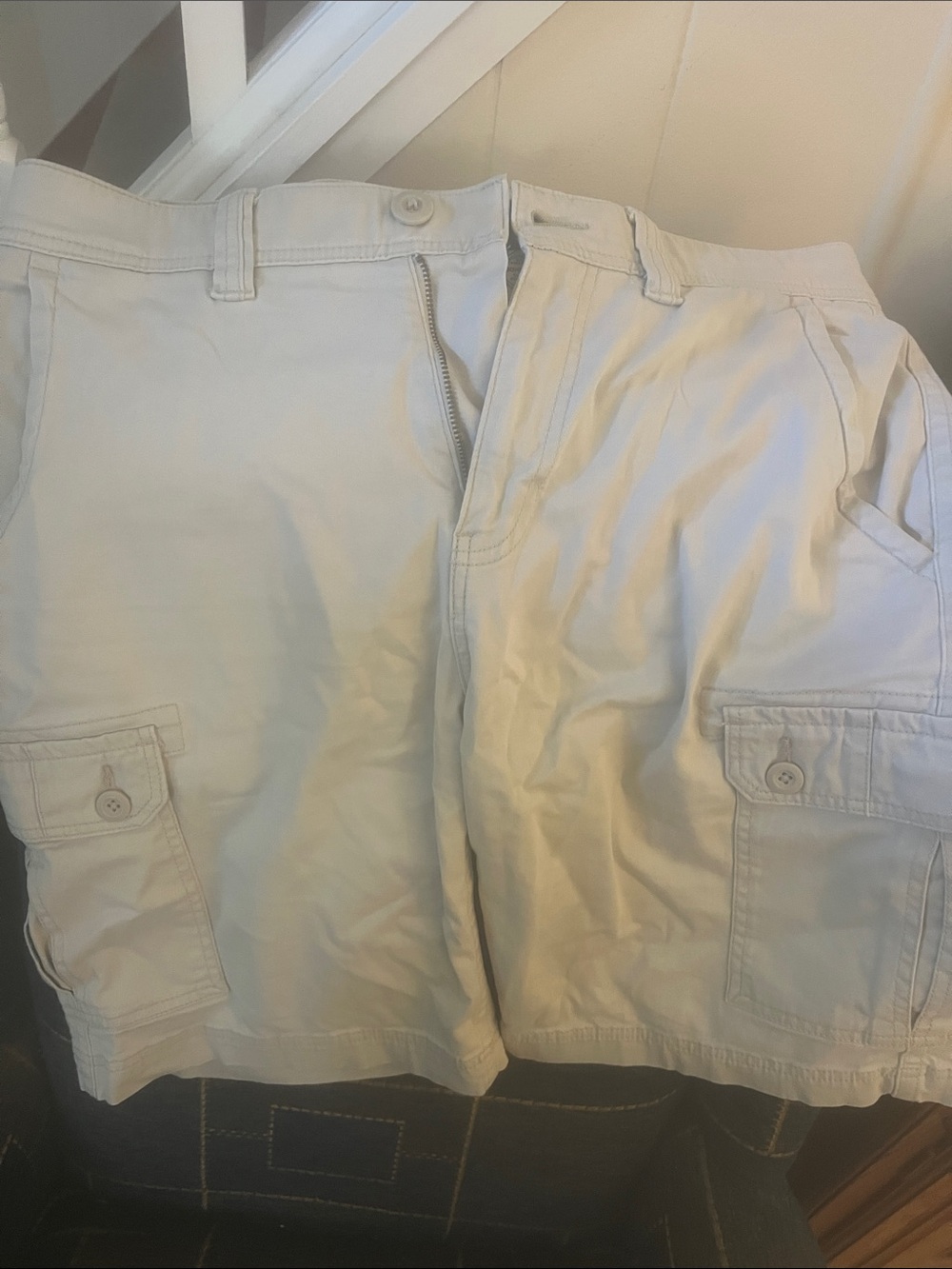St. John's Bay Men's Cargo Shorts in Light Cream